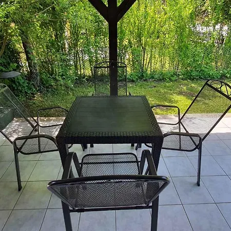 In 43118 Holiday home Balatonmariafurdo