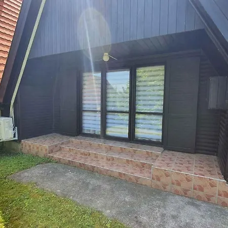 In 43118 * Balatonmáriafürdő